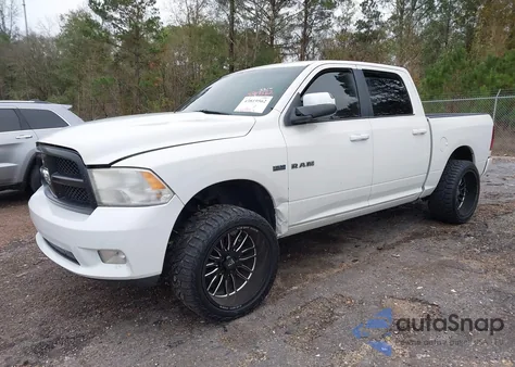 2009 Dodge Ram 1500 Slt/Sport/Trx z USA, uszkodzony, nr VIN 1D3HB13T49S793336